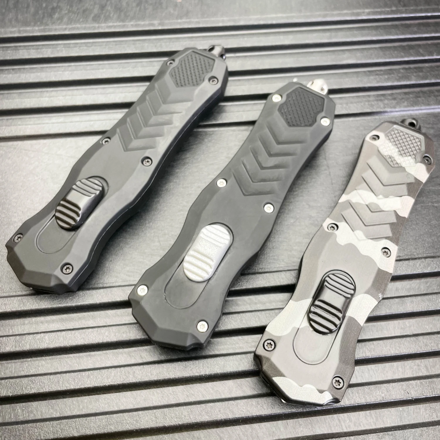 RENEGADE ARMED FORCE AUTOMATIC OTF KNIFE AND SHEATH (CHOOSE AN OPTION) 8 RENEGADE ARMED FORCE AUTOMATIC OTF KNIFE AND SHEATH (CHOOSE AN OPTION) - Image 6