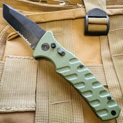 Atom Automatic Switchblade Knife Green 7 Atom Automatic Switchblade Knife Green -BLADE ADDICT Sales IMG 6605 61688.1696282870