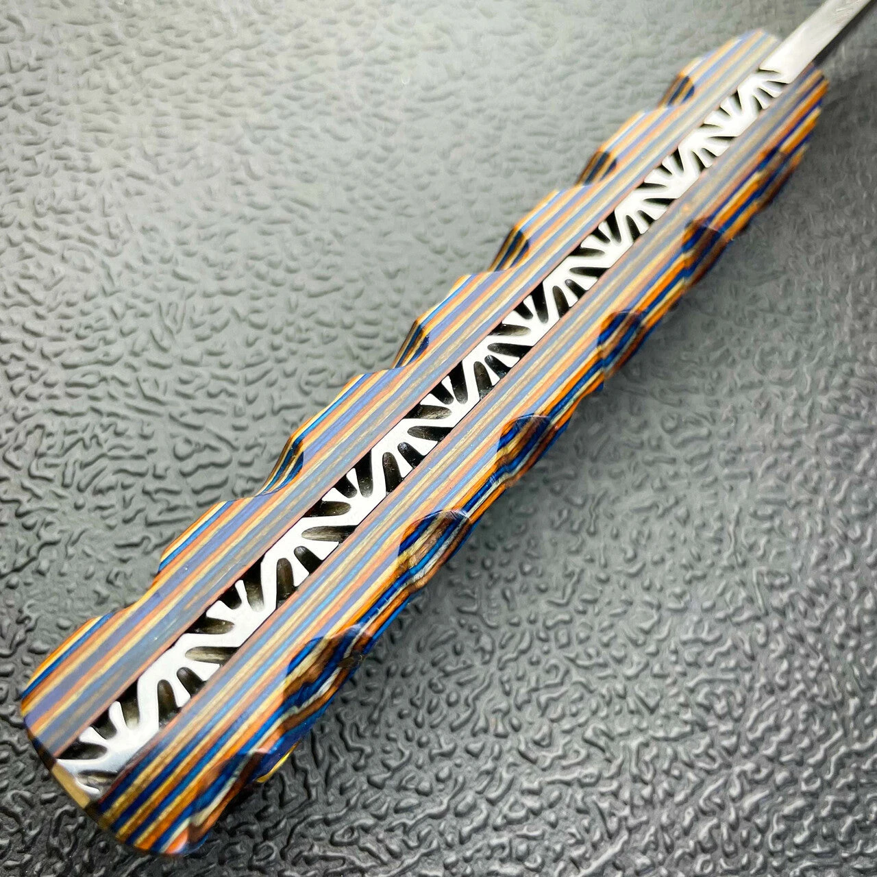 6.6" Damascus Survival Fixed Blade Hunting PRIDEFUL FANG CAPING Skinner Knife 6 6.6" Damascus Survival Fixed Blade Hunting PRIDEFUL FANG CAPING Skinner Knife - Image 4