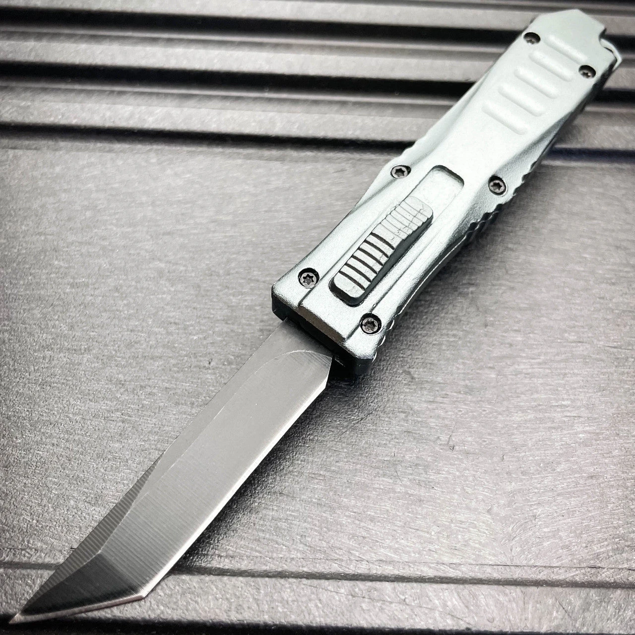 New Micro Firecracker Wasp Tanto Blade OTF Knife 6 New Micro Firecracker Wasp Tanto Blade OTF Knife - Image 4