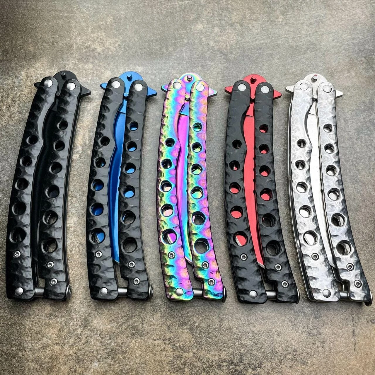 9" The Predator Curved Blade Balisong 5 9" The Predator Curved Blade Balisong - Image 3