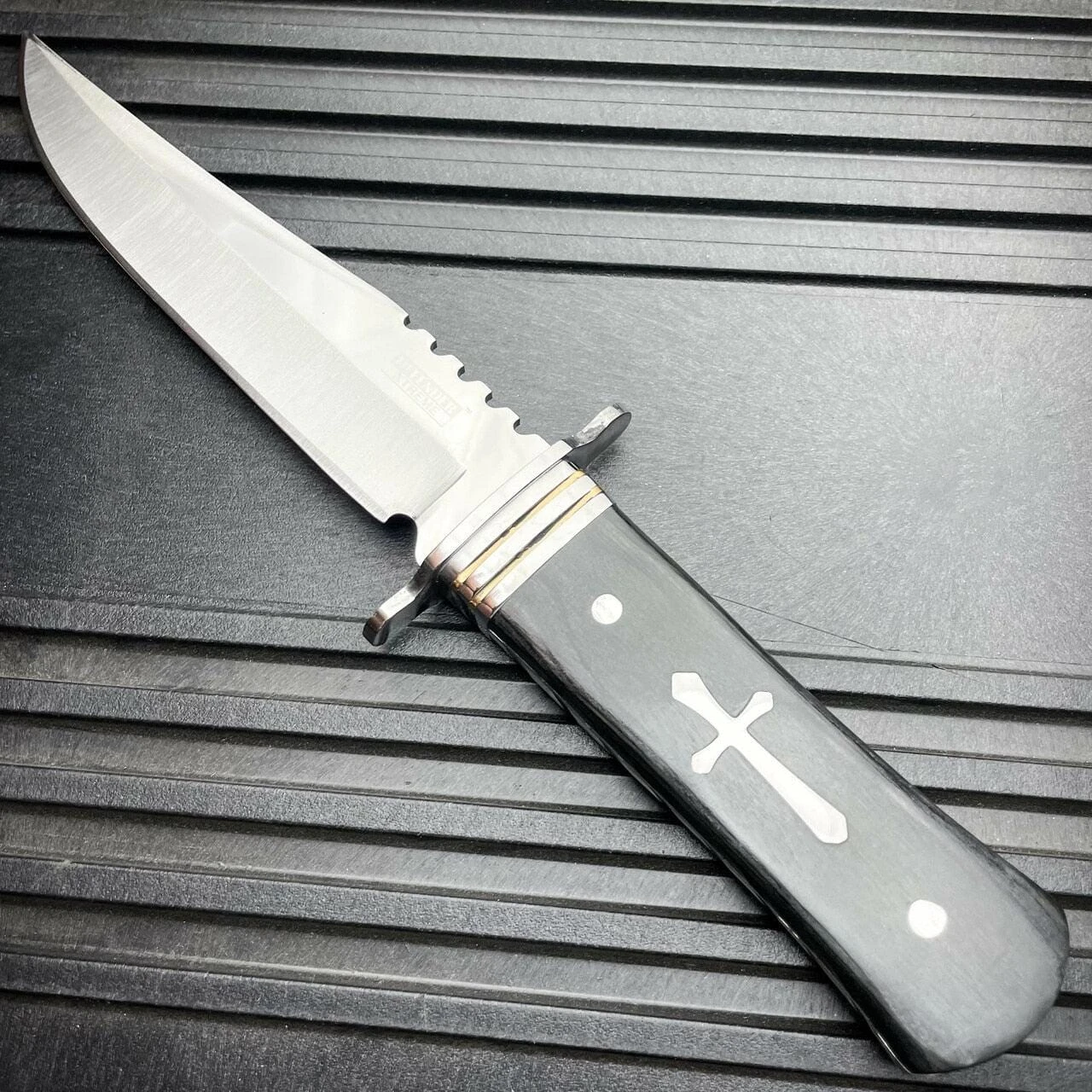 11" STAINLESS STEEL CELTIC CROSS HUNTING KNIFE WOOD HANDLE Gothic Skinning BLACK 4 11" STAINLESS STEEL CELTIC CROSS HUNTING KNIFE WOOD HANDLE Gothic Skinning BLACK - Image 2