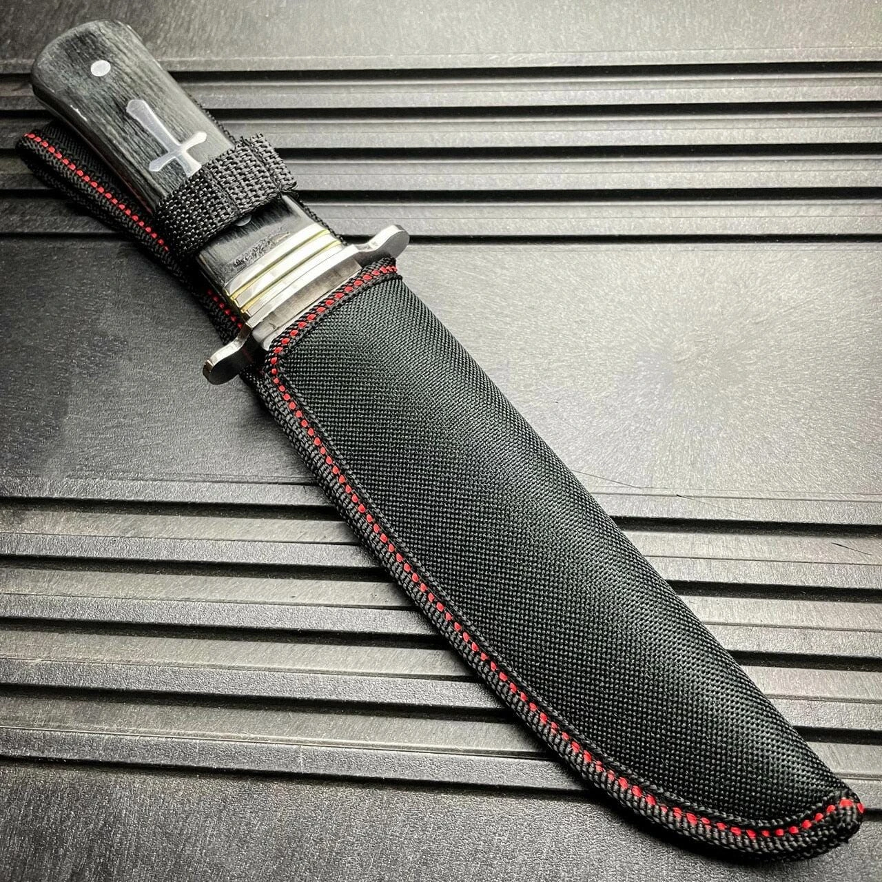 11" STAINLESS STEEL CELTIC CROSS HUNTING KNIFE WOOD HANDLE Gothic Skinning BLACK 8 11" STAINLESS STEEL CELTIC CROSS HUNTING KNIFE WOOD HANDLE Gothic Skinning BLACK - Image 6