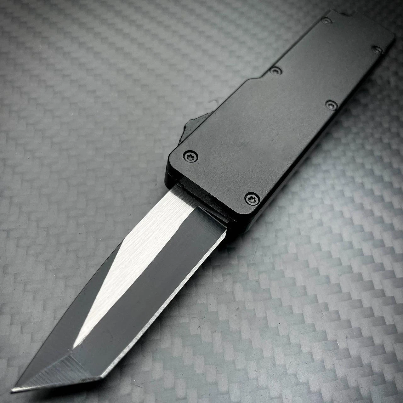 Mini Tanto OTF 7 Mini Tanto OTF - Image 5