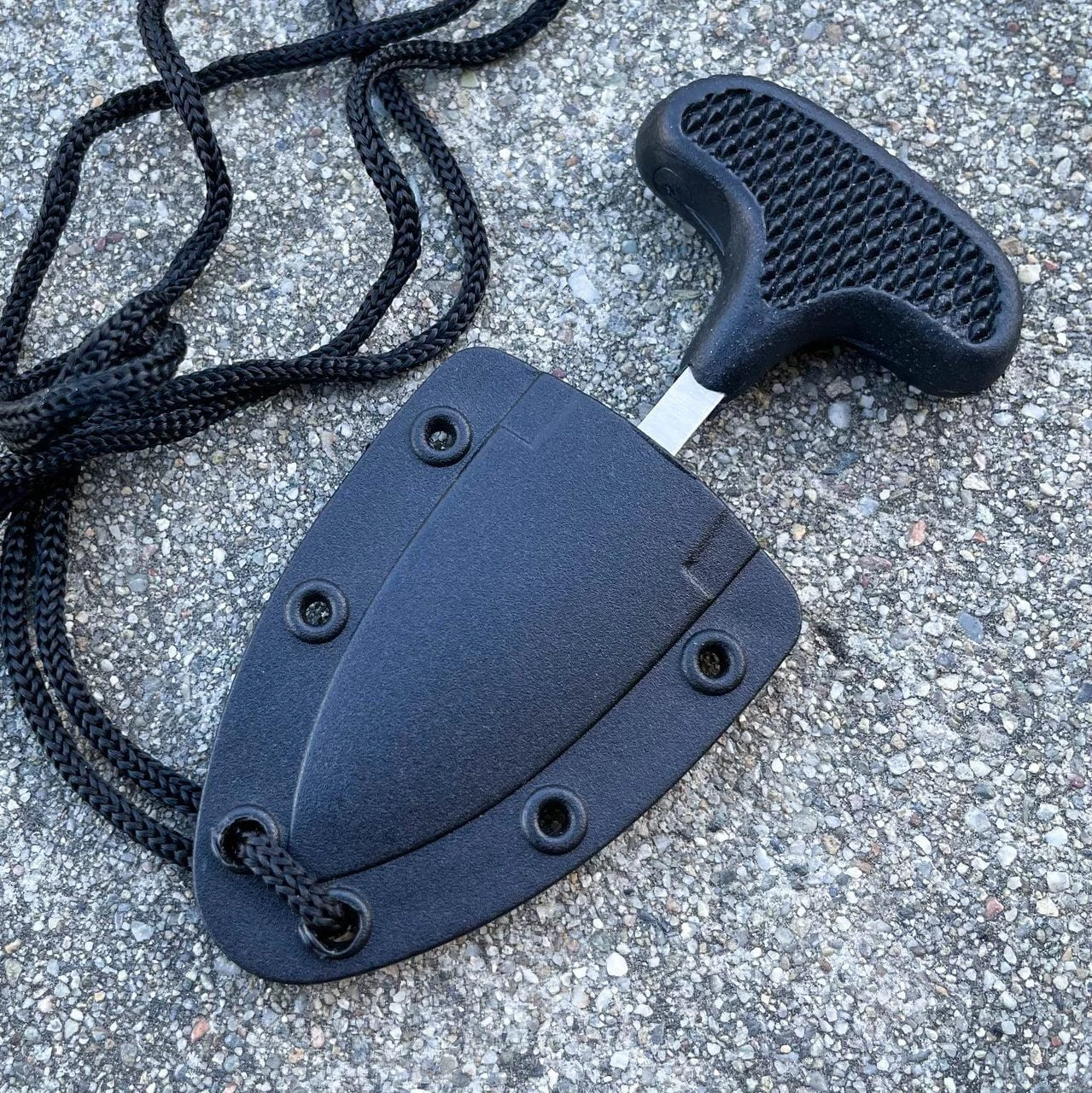 Mini Dagger Neck Knife 6 Mini Dagger Neck Knife - Image 4