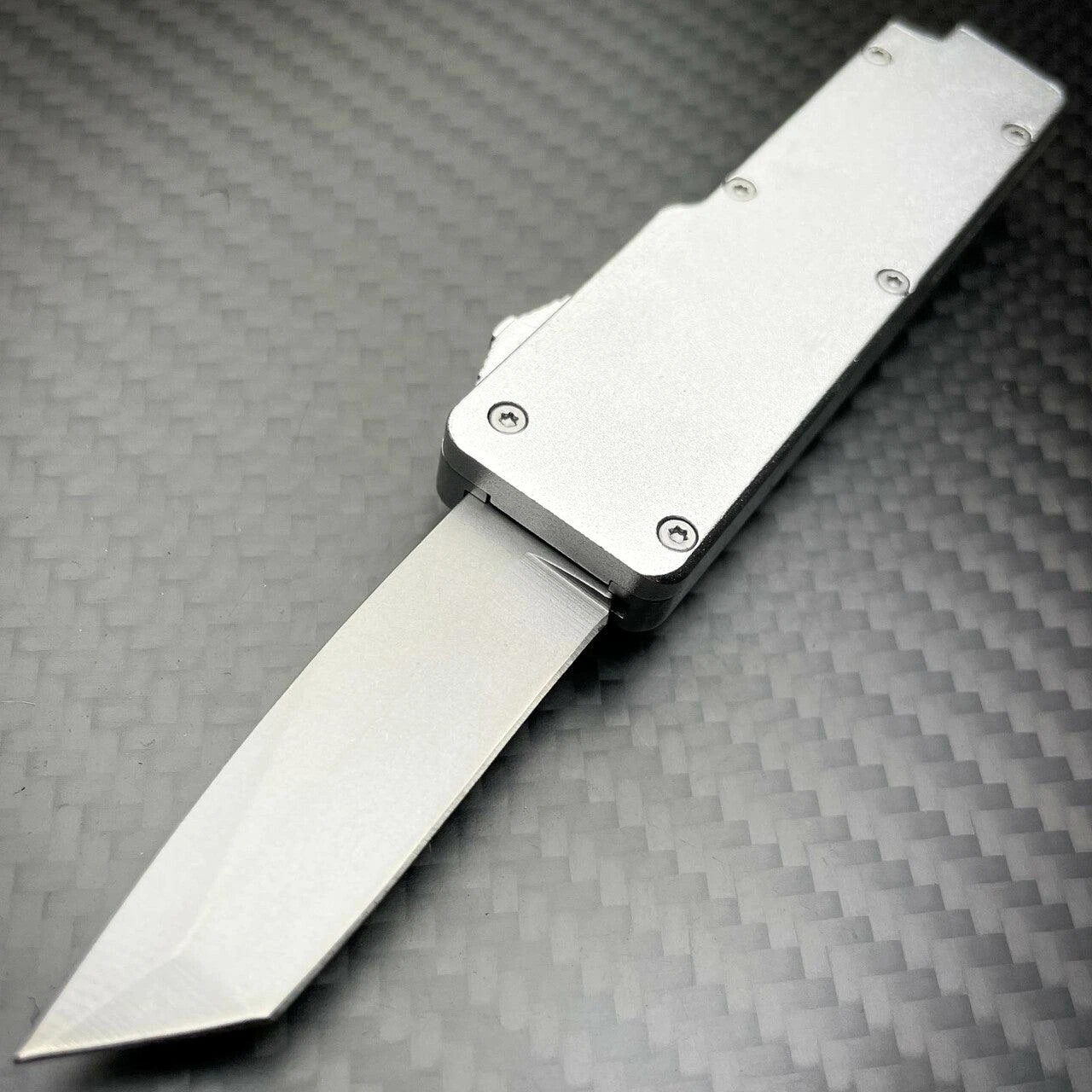 Mini Tanto OTF 4 Mini Tanto OTF - Image 2