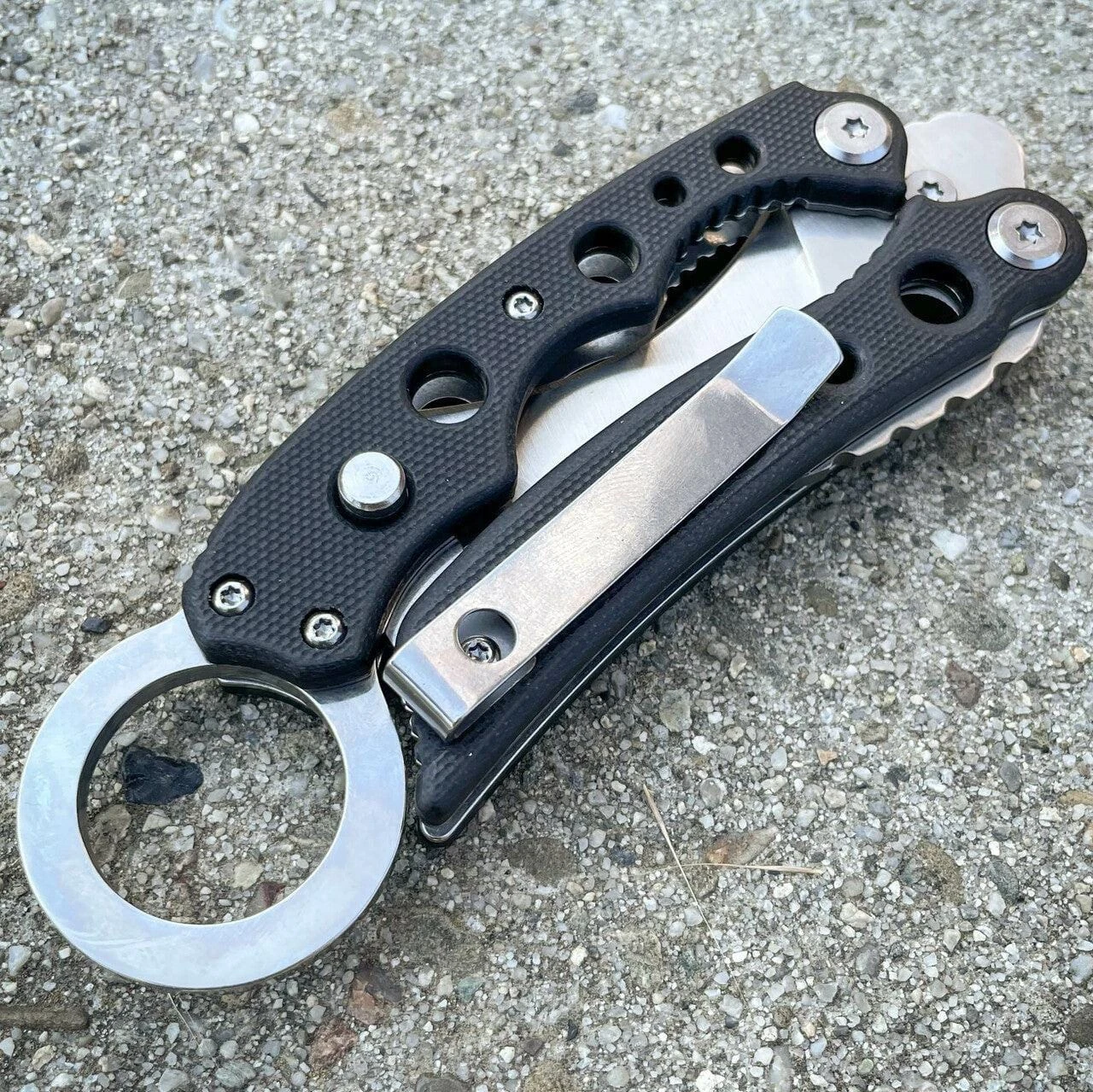 The Predator Karambit Balisong Butterfly Knife 10 The Predator Karambit Balisong Butterfly Knife - Image 8