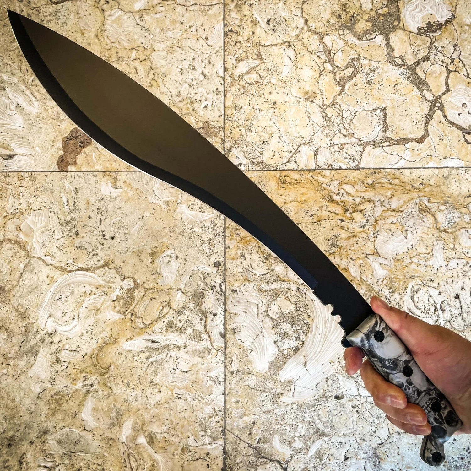 21" ZOMBIE BOWIE FULL TANG RAMBO MACHETE TACTICAL SURVIVAL HUNTING KUKRI KNIFE 4 21" ZOMBIE BOWIE FULL TANG RAMBO MACHETE TACTICAL SURVIVAL HUNTING KUKRI KNIFE - Image 2