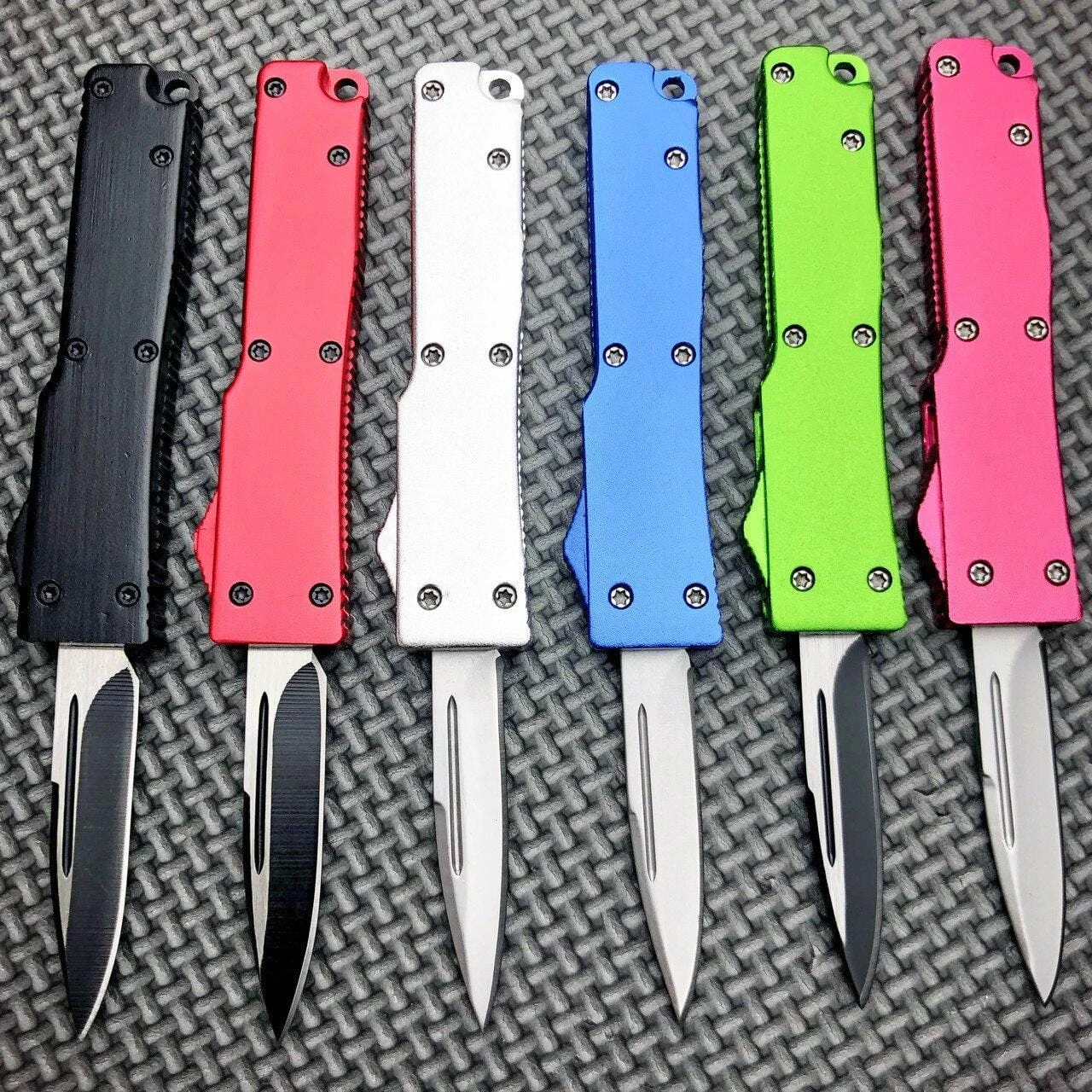 Everyday Carry Micro Wasp OTF 4 Everyday Carry Micro Wasp OTF - Image 2