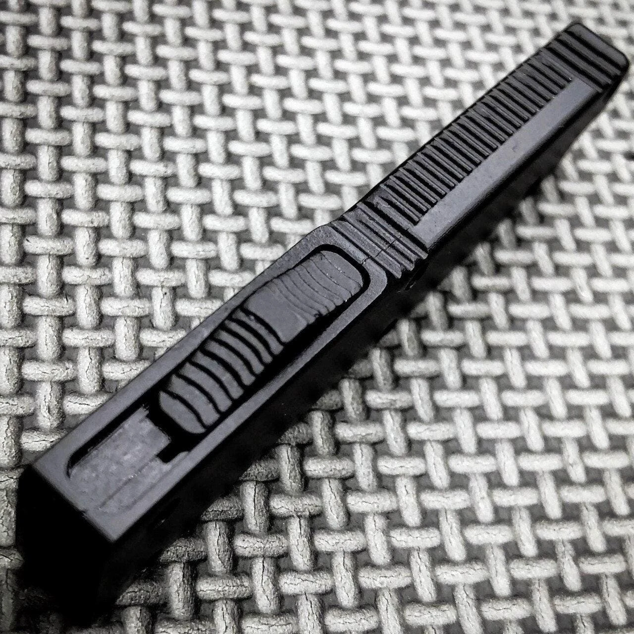 Everyday Carry Micro Wasp OTF 7 Everyday Carry Micro Wasp OTF - Image 5