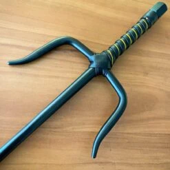 2PCS 18" Japanese Oni Ninja Metal Martial Arts Octagon Sai Set Cosplay Xmas Gift -BLADE ADDICT Sales blade addict self defense 2pcs 18 japanese oni ninja metal martial arts octagon sai set cosplay xmas gift 29974407807175