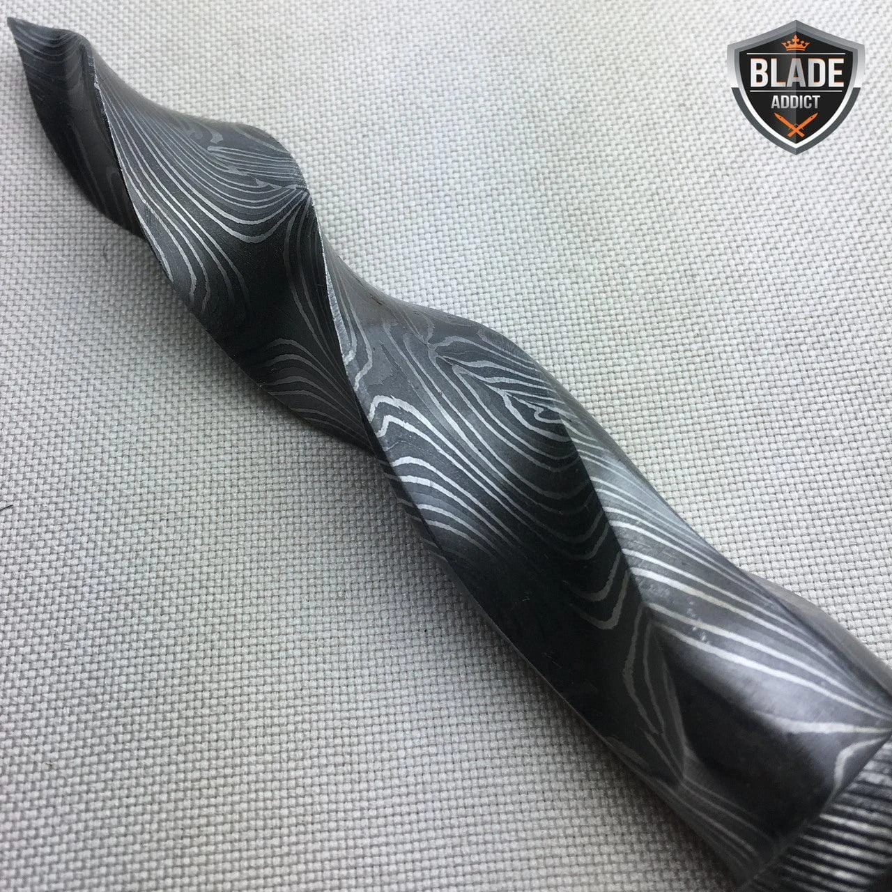 10.25" Damascus Fixed Blade Knife Tri Dagger Hand Forged Kris Blade 4 10.25" Damascus Fixed Blade Knife Tri Dagger Hand Forged Kris Blade - Image 2