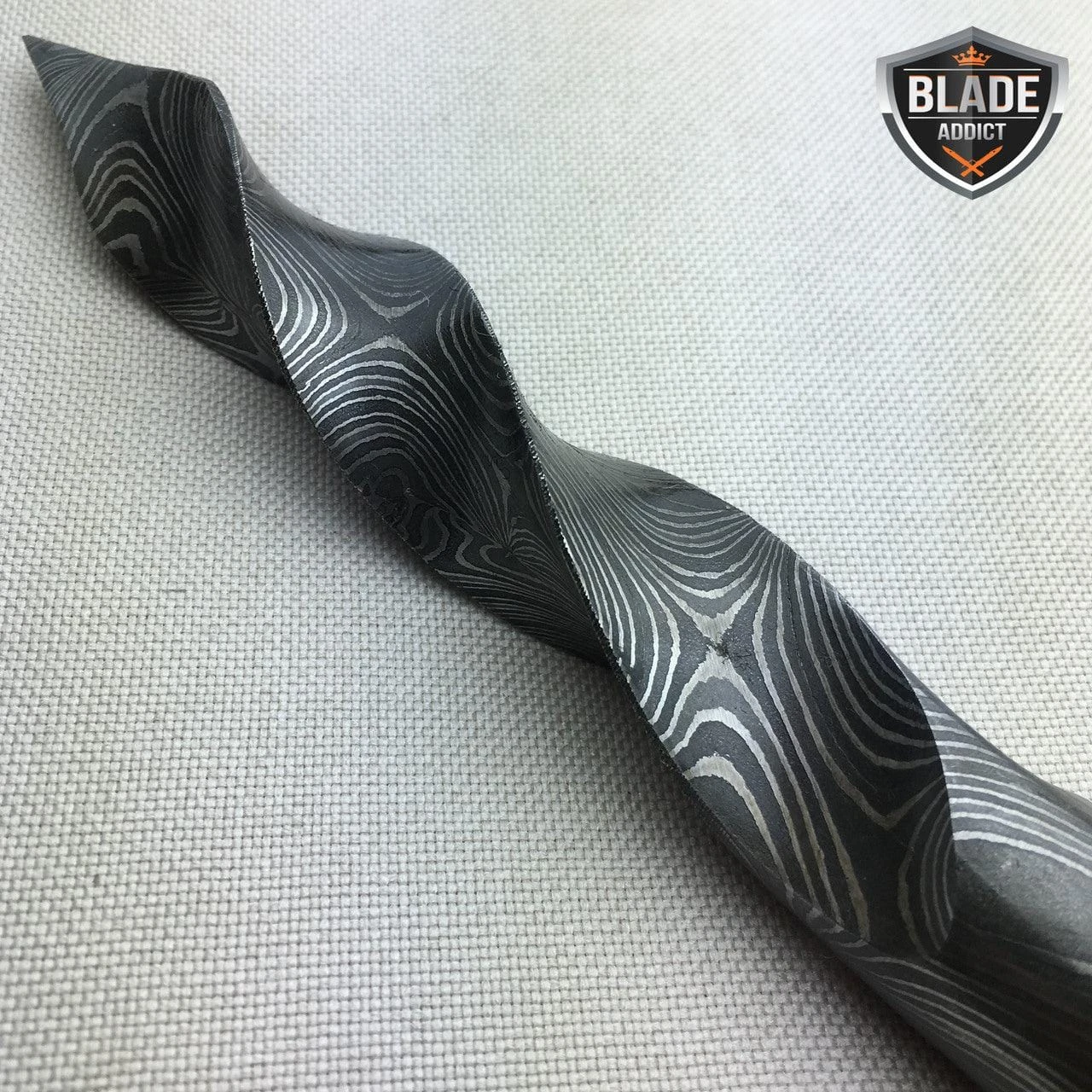 10" Damascus Fixed Blade Knife Tri Dagger Hand Forged Kris Blade 4 10" Damascus Fixed Blade Knife Tri Dagger Hand Forged Kris Blade - Image 2