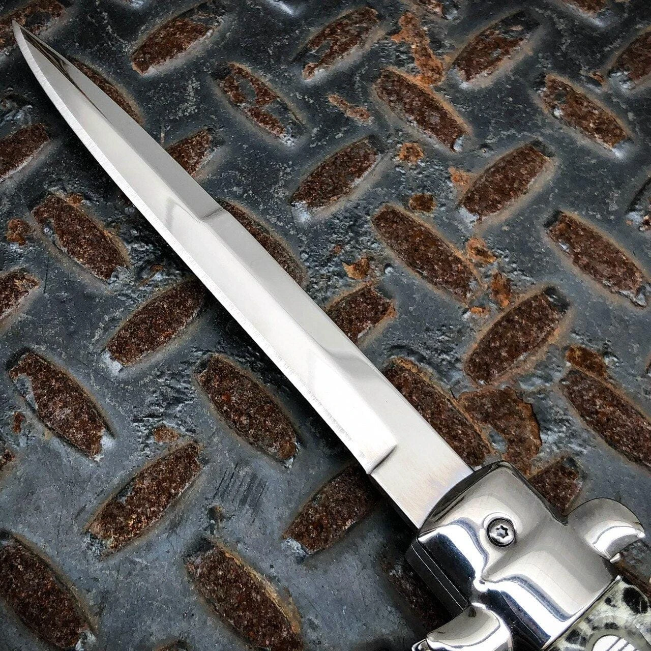 Classic Gentleman Italian Stiletto OTF Snake Skin 5 Classic Gentleman Italian Stiletto OTF Snake Skin - Image 3