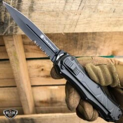 Smith And Wesson OTF Assist Finger Actuator Spear Point Knife