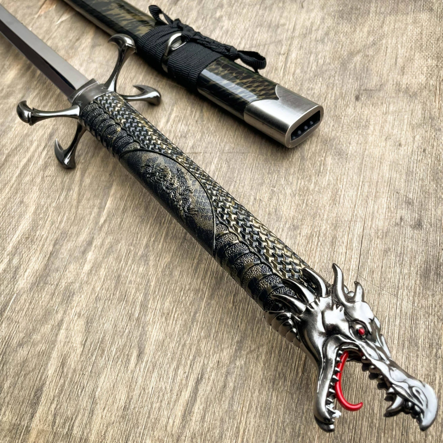 40" Black Dragon SAMURAI NINJA Bushido KATANA Japanese Four Claw Sword 6 40" Black Dragon SAMURAI NINJA Bushido KATANA Japanese Four Claw Sword - Image 4
